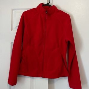 • red zip up •